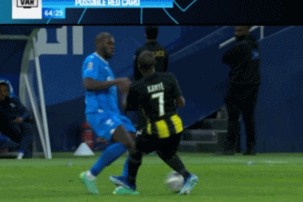  吉達聯合0-2不敵利雅得新月：坎特遭紅牌罰下