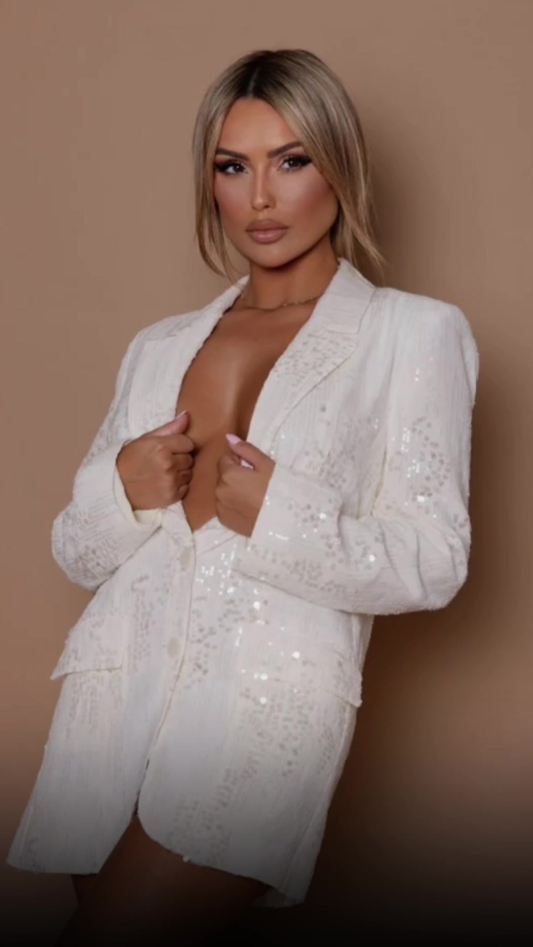  姆总审美什么水平与姆巴佩传绯闻的女网红